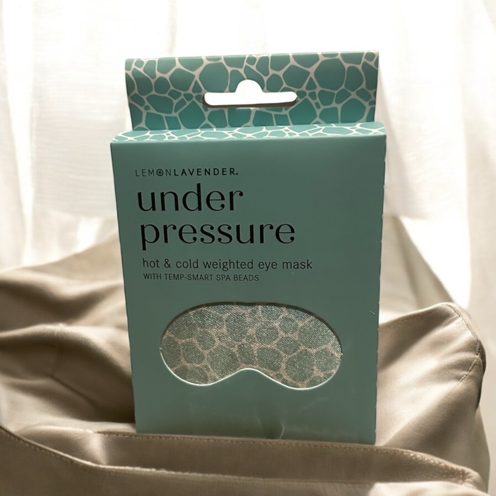 New LEMON LAVENDER under pressure hot and cold weighted eye mask
